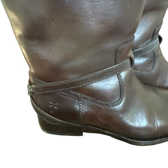 FRYE - Lindsay Plate Knee-High Boot Dark Brown Riding Leather Size 7 - Picture 3 of 12